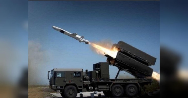 Вночі російські варвари знов масовано атакували Україну. За інформацією Повітряних сил, ворог застосував 6 ракет різних типів та 23 ударні БпЛА, серед яких: Ворог атакував Україну з повітря: збито п’ять ракет та 23 ударних БПЛА - INFBusiness