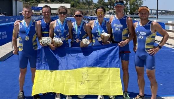 Українські паралімпійці зібрали комплект медалей Кубка світу з триатлону - INFBusiness