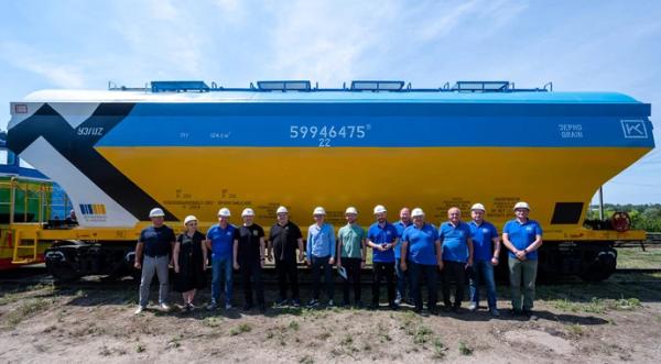 На Львівщині почали виготовляти повністю українські вагони-зерновози - INFBusiness