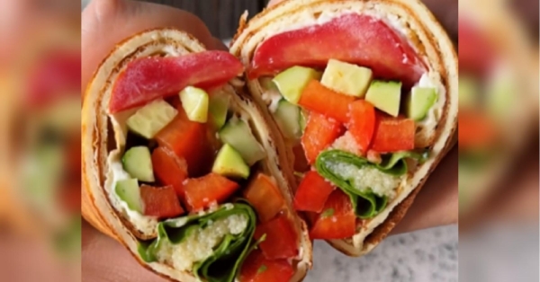 Кулінарка Валентина Кущ (Валя Саєнко), яка раніше розпвідала, як приготувати пиріг з фаршированими яблуками та сирною заливкою, запропонувала рецепт рецепт сирного лавашу із двох інгредієнтів (без борошна). Сирний лаваш без борошна — «ідеальний сніданок» та тренд американських фудблогерів - INFBusiness