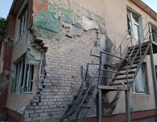 Вночі російські варвари знов масовано атакували Україну. За інформацією Повітряних сил, ворог застосував 6 ракет різних типів та 23 ударні БпЛА, серед яких: 1