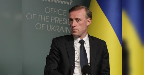 Радник із нацбезпеки президента США Джейк Салліван заявив, що поки в нього нема однозначної відповіді, за яких обставин Вашингтон дозволить Україні використовувати американську зброю для значно глибших ударів по території росії, пише «Голос Америки». Політика не змінилась: радник Байдена про можливість України бити вглиб росії - INFBusiness