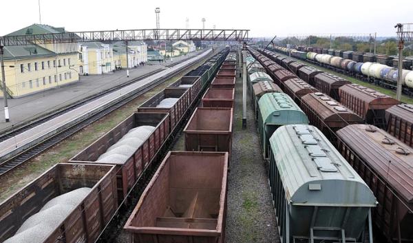 Зерно поступилося лідерством у структурі залізничних перевезень на експорт - INFBusiness