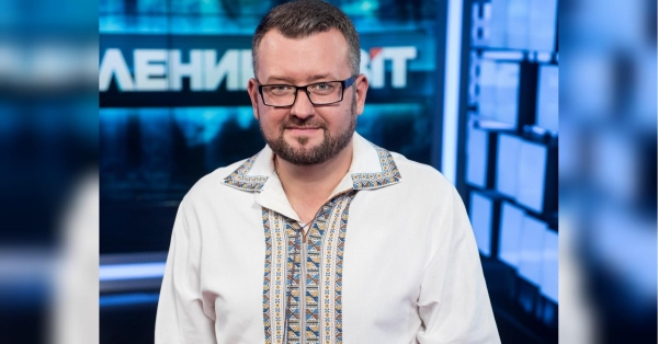 «Боявся, що колону наших автівок просто розстріляють з винищувача»: ведучий та продюсер Максим Сухенко про виклики великої війни - INFBusiness