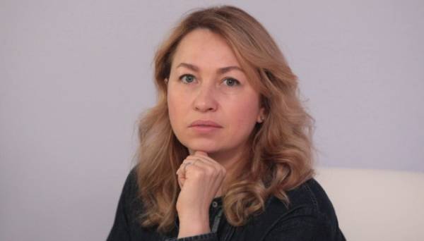 Уряд звільнив Кудерчук з посади голови Держкіно 05.07.2024 17:15 Укрінформ Кабінет міністрів звільнив Марину Кудерчук з посади голови Державного агентства з питань кіно. Уряд звільнив Кудерчук з посади голови Держкіно - INFBusiness