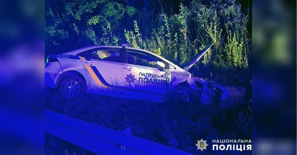 Поліція двох областей більше доби ловила винуватця ДТП, у якому постраждали патрульні (фото) - INFBusiness