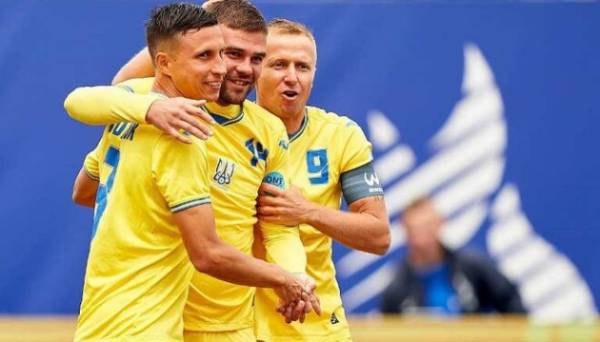 Українці вийшли у фінал Євроліги з пляжного футболу, обігравши Латвію - INFBusiness