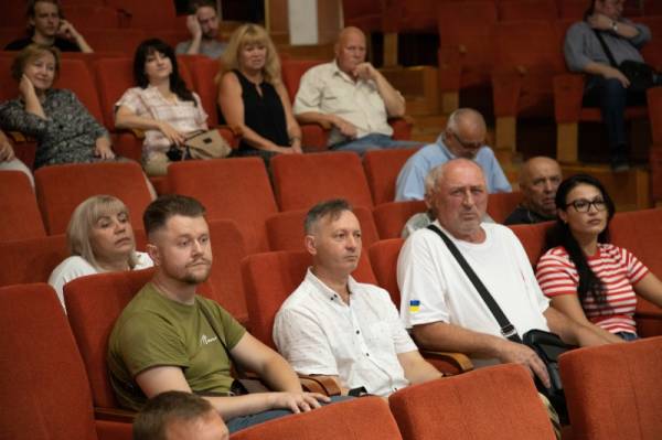 Фронтмен гурту «ТіК» Віктор Бронюк очолив вінницьку філармонію - INFBusiness