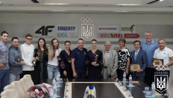 У НОК накородили спортивних лауреатів квітня-серпня-2024 - INFBusiness