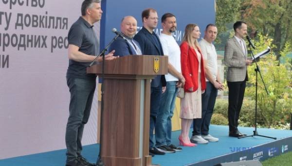 На Київщині офіційно відкрили державний парк-пам’ятку «Межигір’я» - INFBusiness