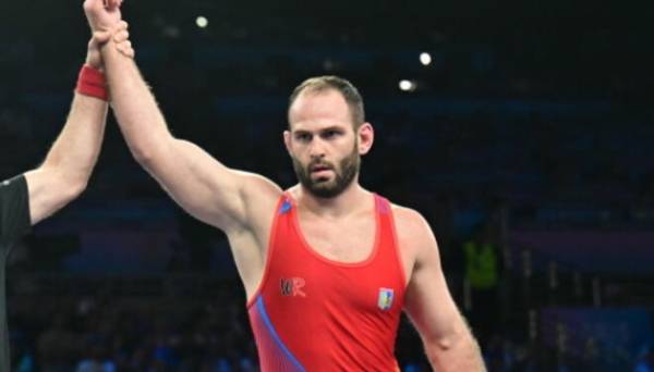 У Парижі сьогодні розіграють заключні 13 комплектів нагород Олімпіада-2024 11.08.2024 08:56 Укрінформ В Парижі (Франція) у неділю, 11 серпня, розіграють останні 13 комплектів медалей ХХХІІІ літньої Олімпіади. У Парижі сьогодні розіграють заключні 13 комплектів нагород - INFBusiness