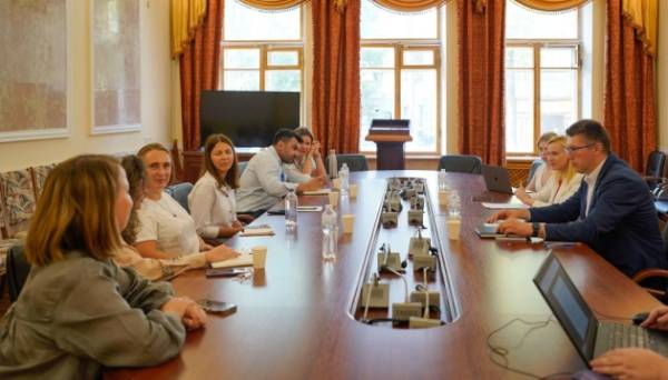 У пілоті проєкту «Бібліотеки як простір психосоціальної підтримки» візьмуть участь 15 закладів - INFBusiness