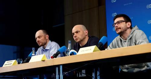 Випали з реальності: що не так із звільненими російськими т.зв. опозиціонерами - INFBusiness