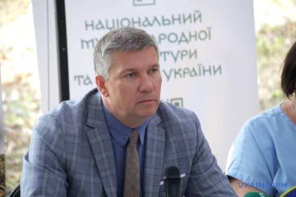 Музей у Пирогові оскаржує рішення про відчуження 1,8 гектара землі - Карандєєв - INFBusiness