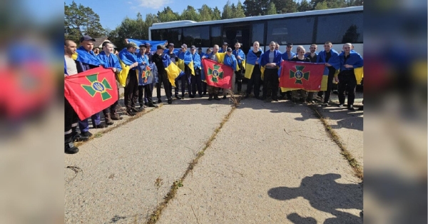 Україна повернула ще понад сто бранців, із них 31 — захисники «Азовсталі» (фото, відео) - INFBusiness