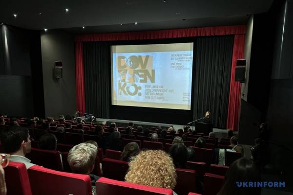 «Арсенал» Довженка в Берліні: Історія, яка резонує і через століття - INFBusiness