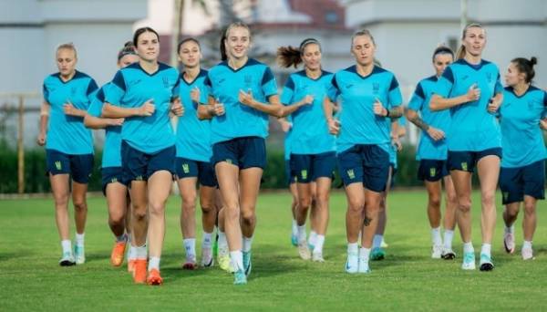 Українські футболісти проведуть першу гру плей-офф відбору Євро у Туреччині - INFBusiness