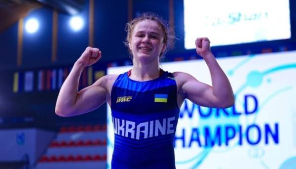 Жіноча збірна України з боротьби U23 стала третьою у командному заліку ЧС - INFBusiness