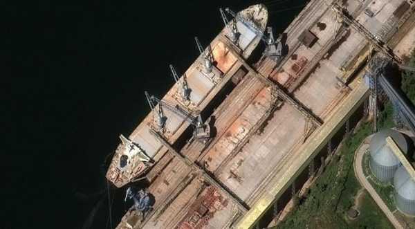 Розвідка почала публікувати дані про перевізників краденого українського зерна - INFBusiness