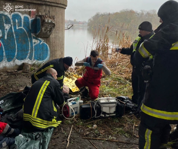 Нам повідомили, що Денис наклав на себе руки, стрибнувши з мосту у Вінниці: рідні 19-річного курсанта не вірять офіційній причині смерті сина - INFBusiness