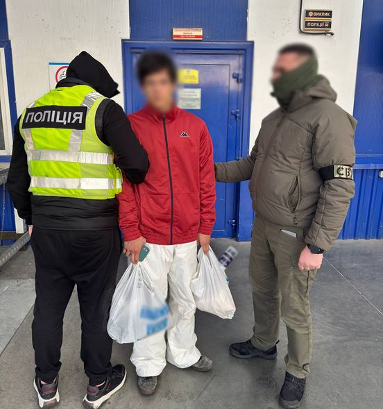 Готували кривавий теракт на півдні України: в Одесі знешкодили диверсантів (фото) - INFBusiness