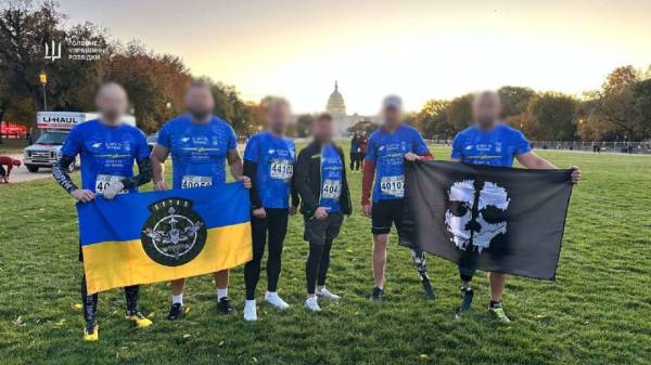 Українські розвідники пробігли марафон морської піхоти США - INFBusiness