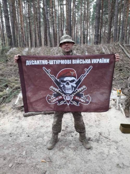 «На тілі синці, побої, губа розбита»: рідні не вірять у версію смерті бійця через хворобу й переконані, що його жорстоко побили - INFBusiness