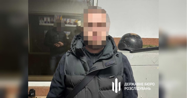 Переправляв ухилянтів до ЄС за 10 тисяч доларів: столичному правоохоронцю повідомили про підозру - INFBusiness