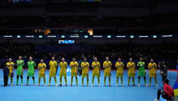 Україна назвала склад на матчі відбору Євро-2026 проти футзалістів Кіпру та Румунії 24.11.2024 17:50 Укрінформ Збірна України з футзалу оприлюднила список гравців, викликаних для підготовки до перших двох поєдинків кваліфікації Євро-2026. Україна назвала склад на матчі відбору Євро-2026 проти футзалістів Кіпру та Румунії - INFBusiness