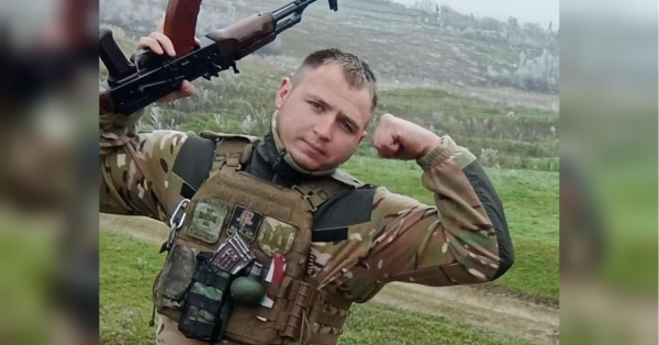 Він сам викопав вбитому окупанту яму, щоб його тіло не роздерли собаки й лиси: історія 23-річного воїна Владислава Терентяка, який загинув під Бахмутом - INFBusiness