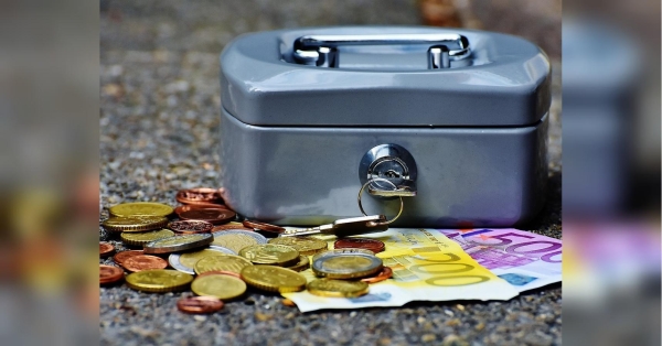 Цього тижня, з 9 до 15 грудня, на життя всіх знаків зодіаку продовжить впливати ретроградний Юпітер — особливо в цей період потрібно бути уважними чотирьом представникам зодіакального кола. Також астрологи дали прогноз щодо фінансової сфери на цей тиждень. У Раків та Дів ймовірні несподівані витрати, а Близнюки та Леви зможуть збільшити дохід: фінансовий гороскоп на тиждень 9−15 грудня - INFBusiness