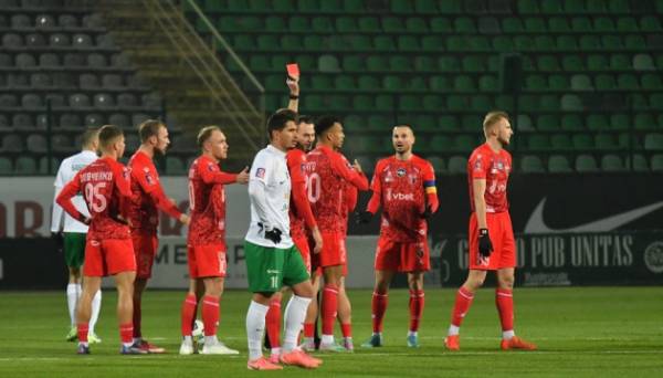 «Карпати» розгромили «Верес» у матчі футбольної Прем'єр-ліги України - INFBusiness