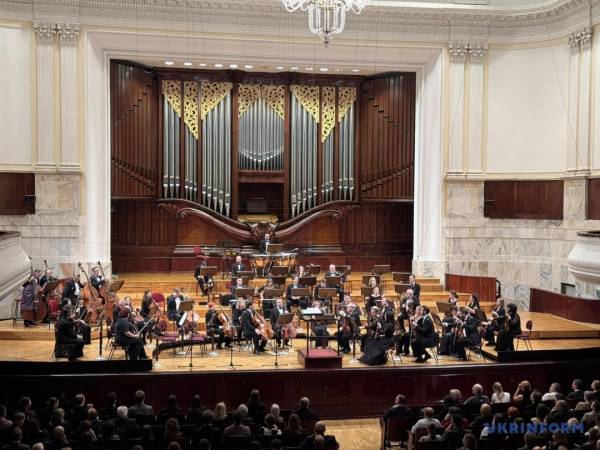 Національний симфонічний оркестр України виступив у столиці Польщі - INFBusiness