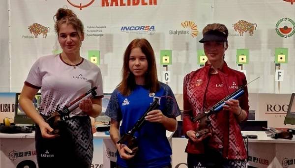 Українські стрільці виграли 5 золотих медалей на «Відкритому калібрі Польщі - INFBusiness