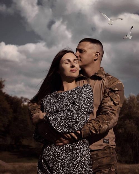 «Мати бійця плакала від щастя і дякувала чоловіку за врятованого сина»: історія легендарного офіцера «Сапсана», який загинув, боронячи Нью-Йорк - INFBusiness