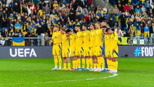 Збірна України з футболу - у топ-20 наймолодших національних команд світу - INFBusiness