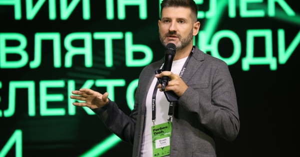 У 2024 році розважальний контент в YouTube приніс медіакомпанії Starlight Media понад 300 млн грн доходу. Загальні доходи диджитал-напряму становлять близько 500 млн грн. Успіху сприяли вихід на іспаномовний ринок та експерименти з новими жанрами. СЕО Starlight Production та Starlight Digital Віталій Гусєв розповідає, які кроки спрацювали, а які не виправдали очікувань. Як збільшити доходи в YouTube. Досвід Starlight Media - INFBusiness