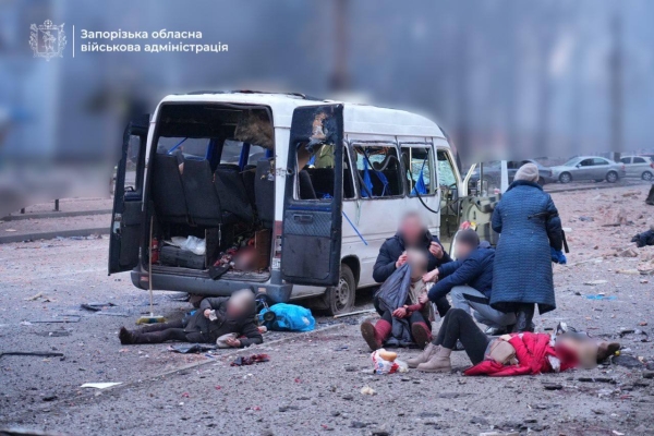 Росіяни завдали авіаудару по Запоріжжю: багато загиблих і поранених (фото, відео) - INFBusiness