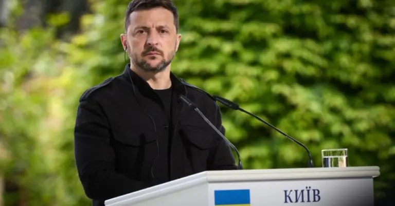 Чекатиму на припинення вогню з завтрашнього дня, – Зеленський пообіцяв полетіти до Туреччини для прямих переговорів з Росією - INFBusiness