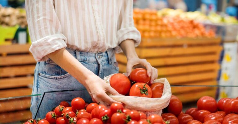 Помідори в Україні подешевшали - ціни на продукцію в Україні - INFBusiness