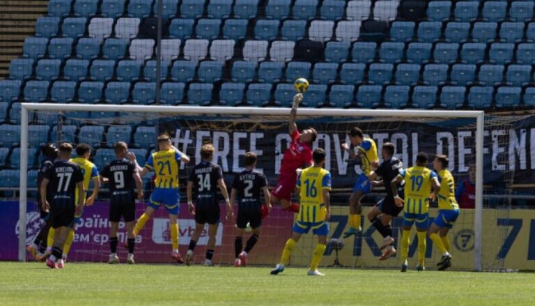 UPL. "Чорноморець" ганебно поступився "Шахтарю" - INFBusiness