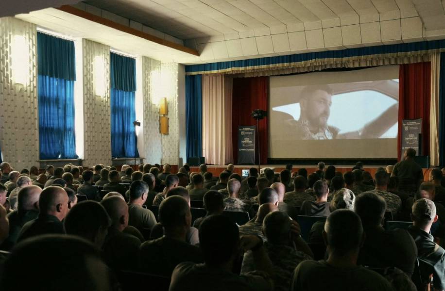 Понад 2300 показів відбулося в рамках туру «Кіно для перемоги!» - INFBusiness