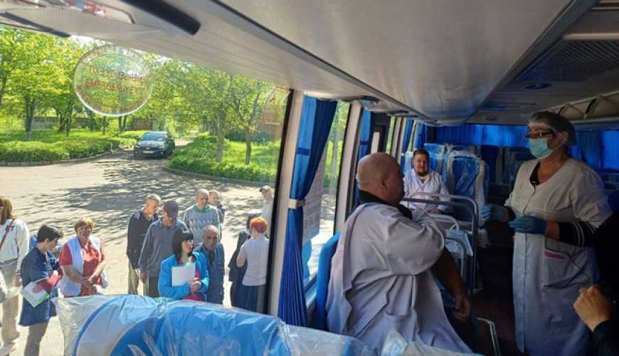Мобільна бригада обстежила мешканців віддаленого мікрорайону Кропивницького (ФОТО) - INFBusiness