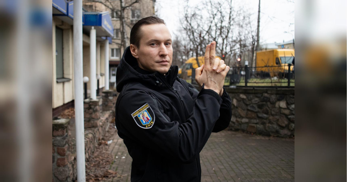 «Вони так сильно стріляли з великого калібру, що мене аж трясло»: актор Костянтин Октябрський про ракетний удар по Києву та випробування під час Великої війни - INFBusiness