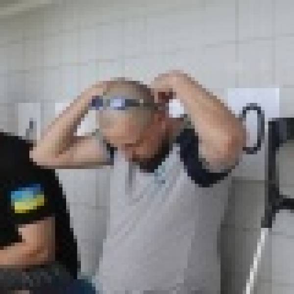 У Харкові відбулися перші змагання з плавання серед захисників з ампутаціями та травмами - INFBusiness