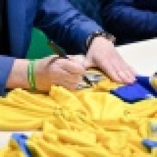 Три Золоті м'ячі, виграні українськими футболістами, привезли до Львова - INFBusiness