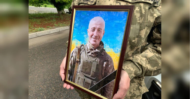 «Серце завжди залишалося тут, у рідній землі»: солдат з Хмельницької області загинув під Покровським - INFBusiness