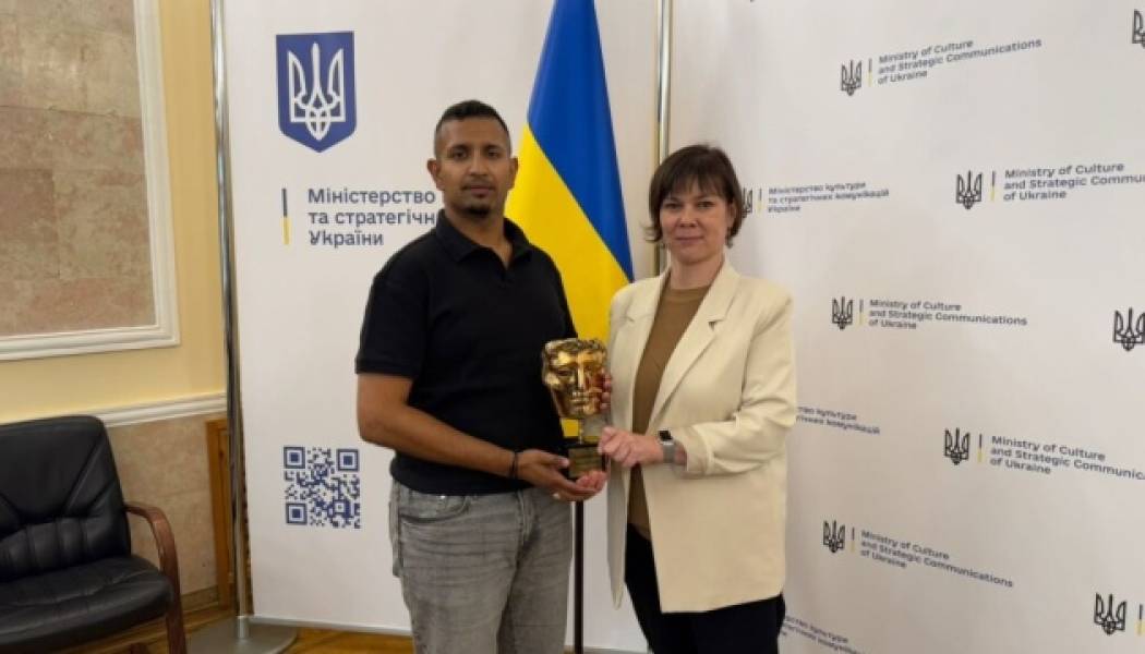 У ICSC відбулася зустріч із продюсером фільму «Камінь, ножиці, папір» про війну в Україні - INFBusiness