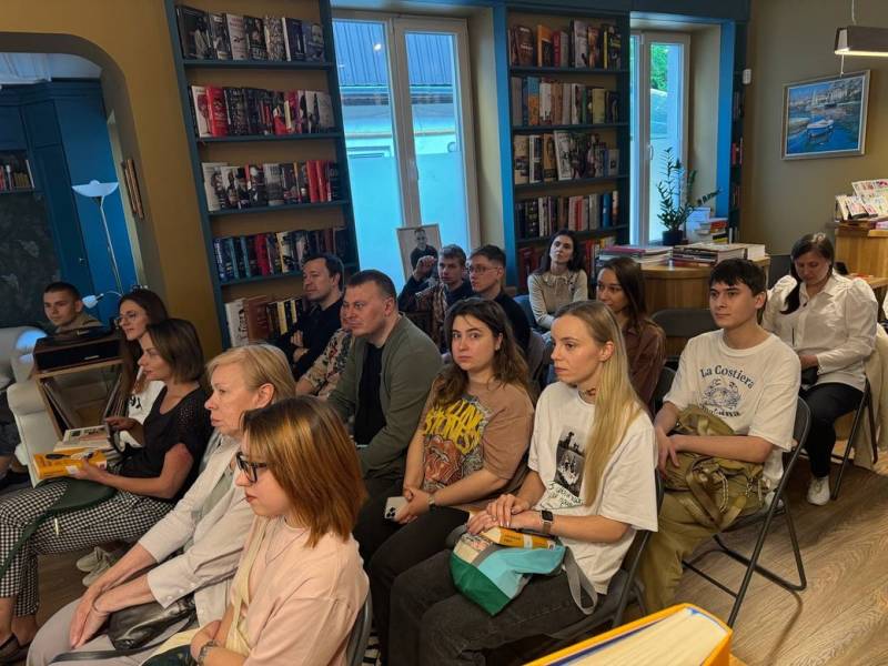 У Вінниці презентували книгу «Українське радіо. Історія бурхливого століття» - INFBusiness