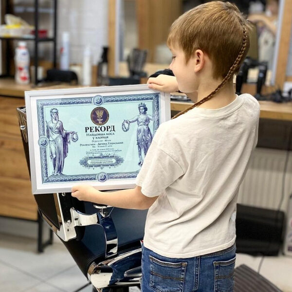 «Ми пишаємося ним»: 8-річний школяр став рекордсменом у номінації «Найдовша&hellip;